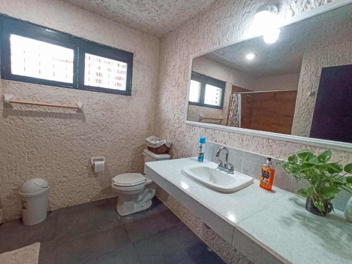 Hostal Casa Maria Канкун Экстерьер фото